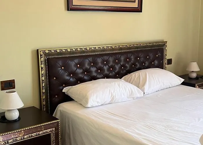 Otel Sofra Kryemëdhej