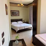 Ξενοδοχείο Sofra 4*